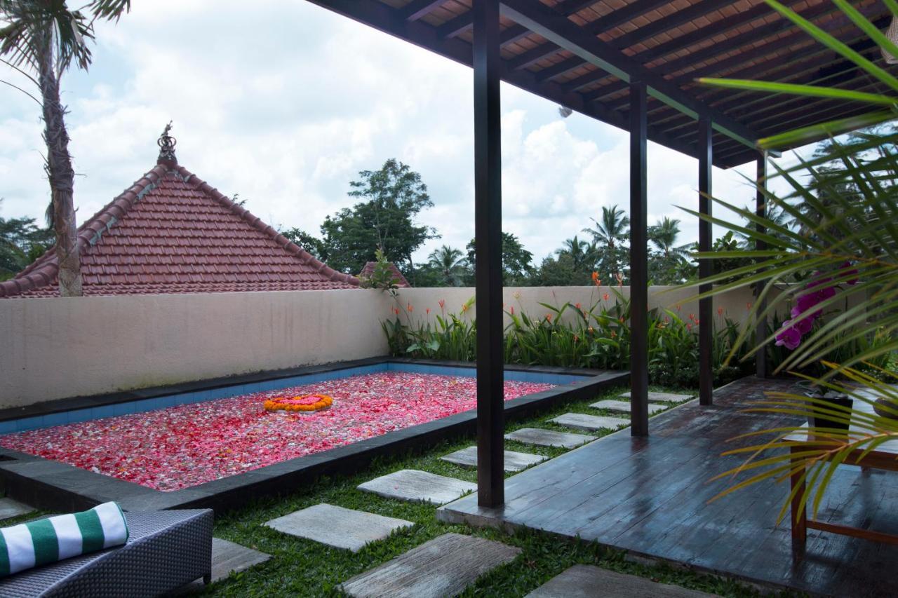 Vrindavan Ubud Villa 뜨갈랄랑 외부 사진